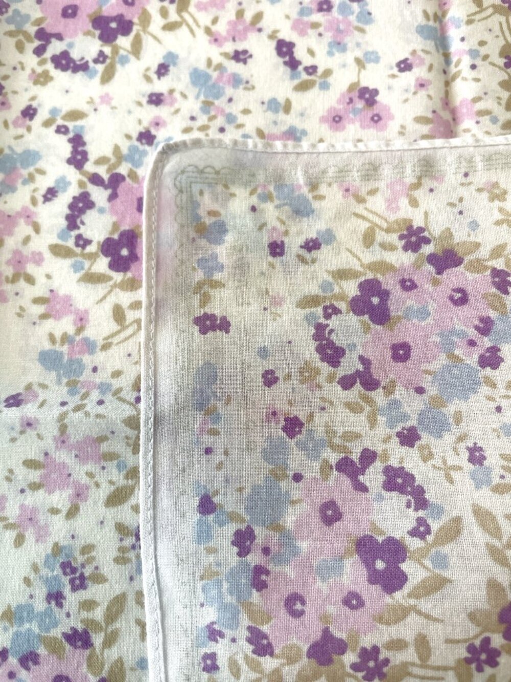 Vintage Floral Cotton Scarf Private Label - Picture 10 of 10